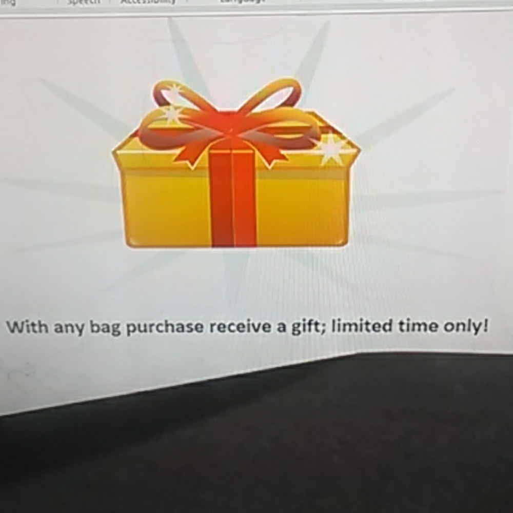 😱Free item While Supplies Last🎁??